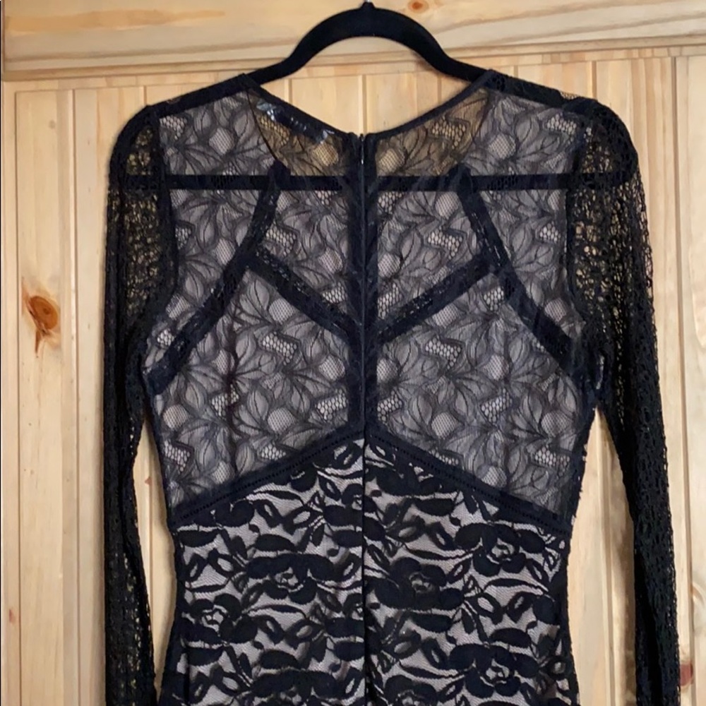 Lace Dress - Picture 5 of 5